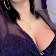 مدام خوخه الحلوه