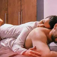 حياتي مغتربه شاب عربي