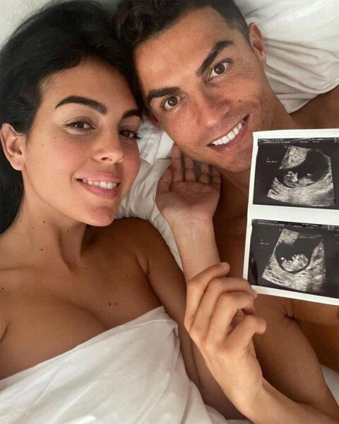 أجمل صور جورجينا رودريغيز في الحمل (3).jpg