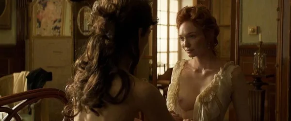 Keira Knightley Lesbian Scene with Eleanor Tomlinson from ‘Colette’ (1).webp