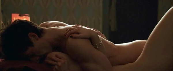 Keira Knightley Nude Sex Scenes from ‘The Jacket’ (11).webp