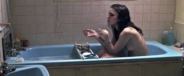 Keira Knightley Nude Sex Scenes from ‘The Jacket’ (6).webp