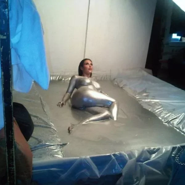 Kim-Kardashian-uncovered-and-in-silver-2.webp