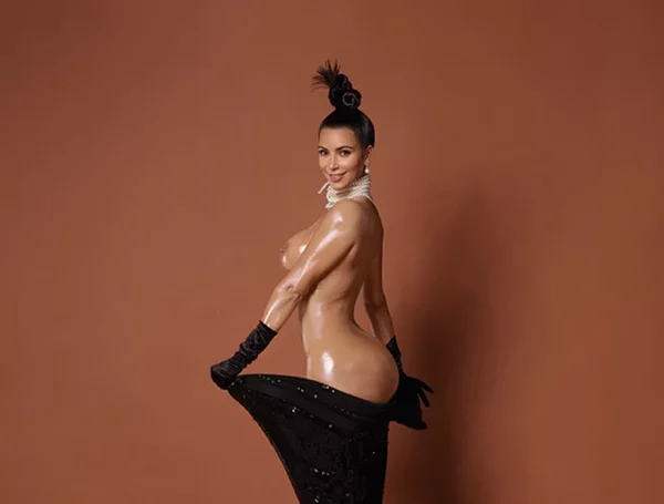 Kim-Kardashian-undressed-for-Paper-Magazine-5.webp