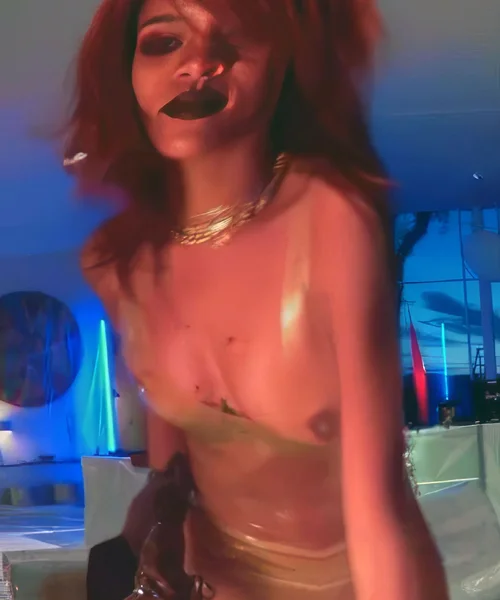 Rihanna-nude-porn-topless-feet-bikini-tits-new-ScandalPlanet-4-optimized.webp