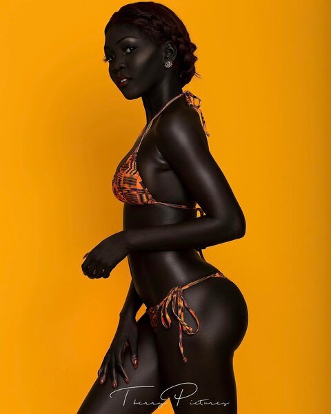 black-african-girls-fngml-95.jpg