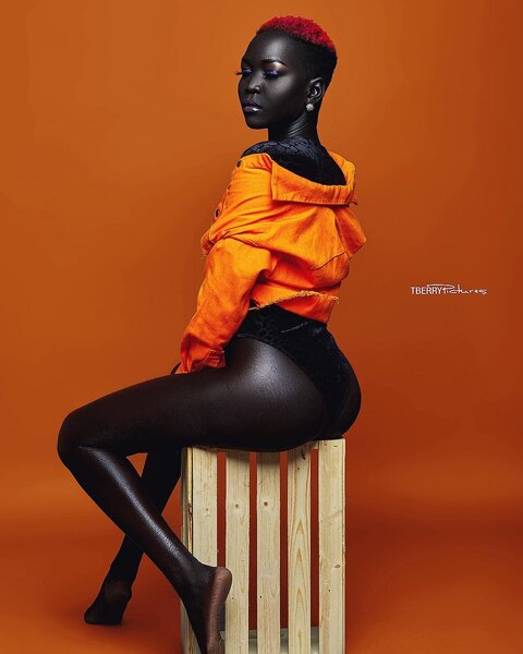 black-african-girls-fngml-97.jpg