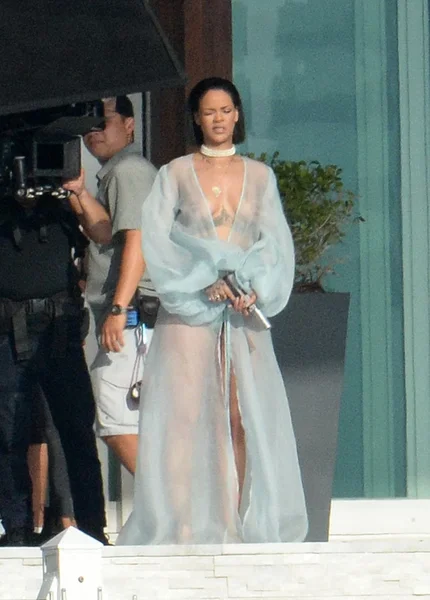 rihanna-with-a-crew-filming-in-malibu-optimized.webp